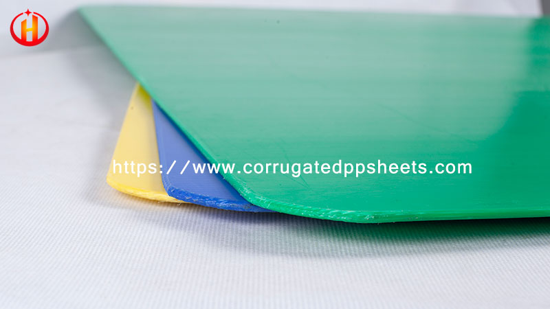 Plastic Sheet Material - Corplex