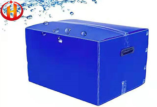 What are the advantages of corrugated plastic boxes in the logistics?