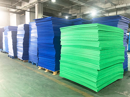 wholesale corrugated plastic sheets
