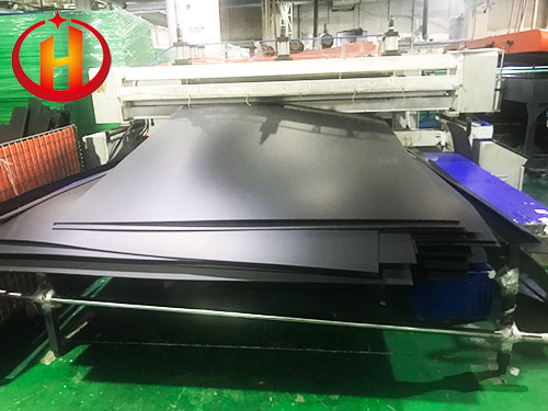 The main uses of corrugated plastic sheets 4×8 black in the auto parts industry