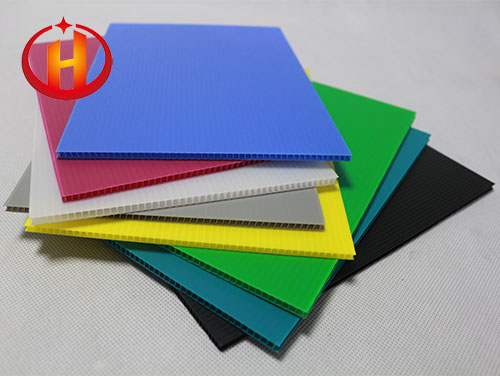 Introduction of colored corrugated plastic